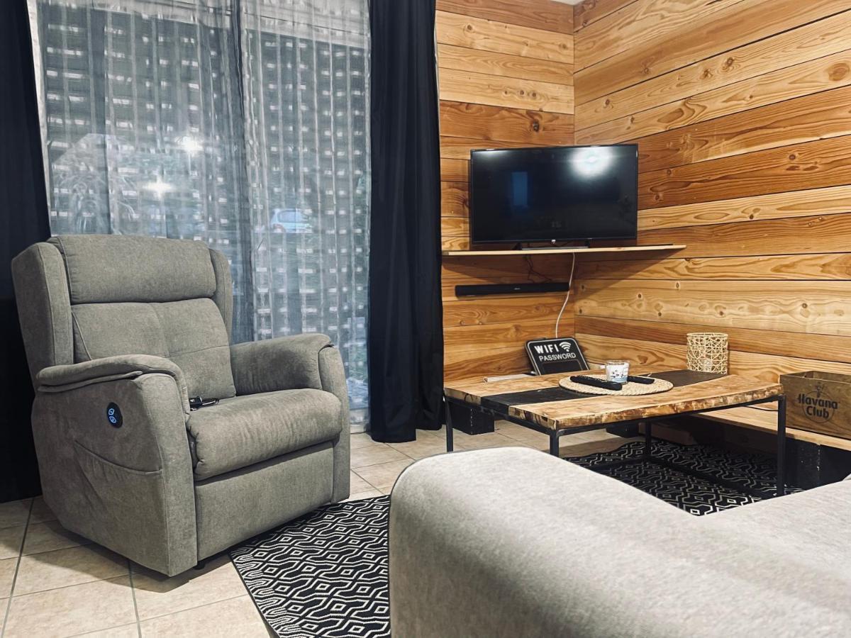 Appartement A 2 Mins Du Centre Sarlat-la-Canéda Dış mekan fotoğraf